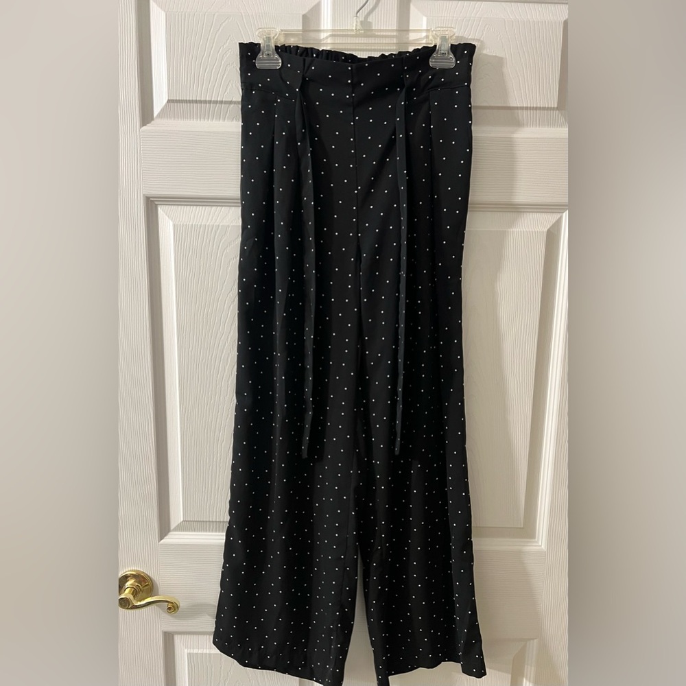 Black Wide-Leg Flowy Pants
